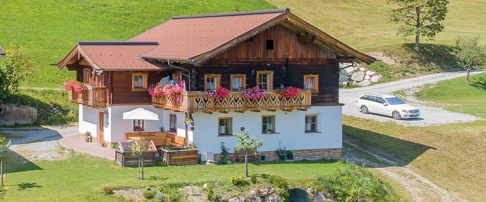 Chalet Niedermaisgut Ferienwohnung Eben Haus Im Sommer Aussen 0098